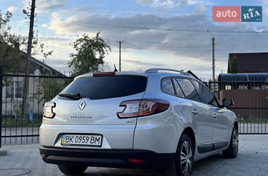 Универсал Renault Megane 2010 в 