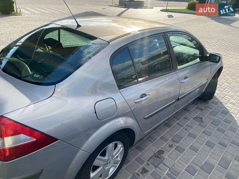 Седан Renault Megane 2004 в Кропивницькому