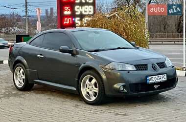 Кабриолет Renault Megane 2005 в 