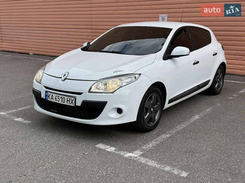 Хетчбек Renault Megane 2009 в 