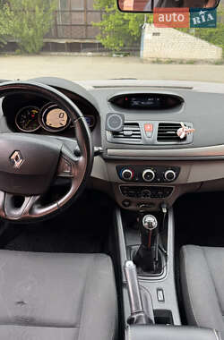Хетчбек Renault Megane 2009 в 