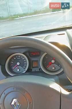 Хетчбек Renault Megane 2004 в 