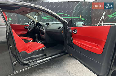 Кабриолет Renault Megane 2005 в 