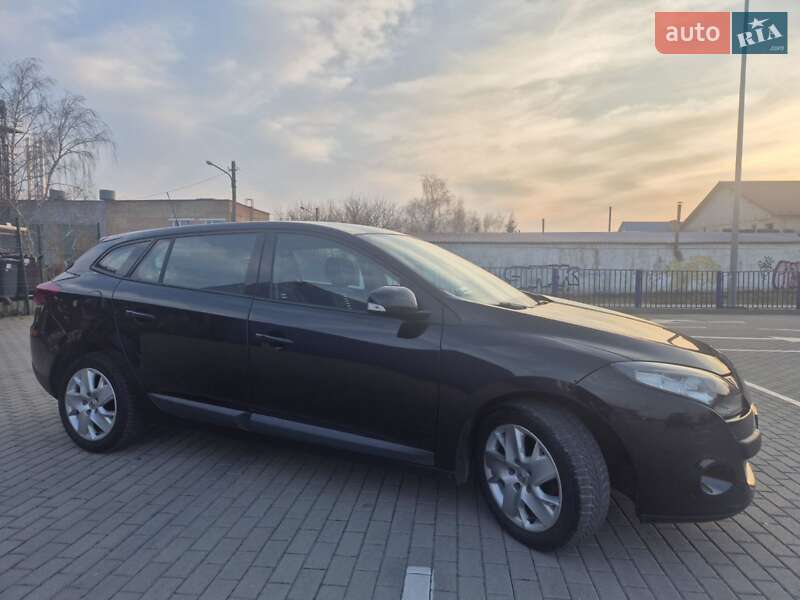 Универсал Renault Megane 2011 в Доброполье