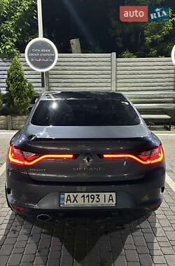 Седан Renault Megane 2020 в 