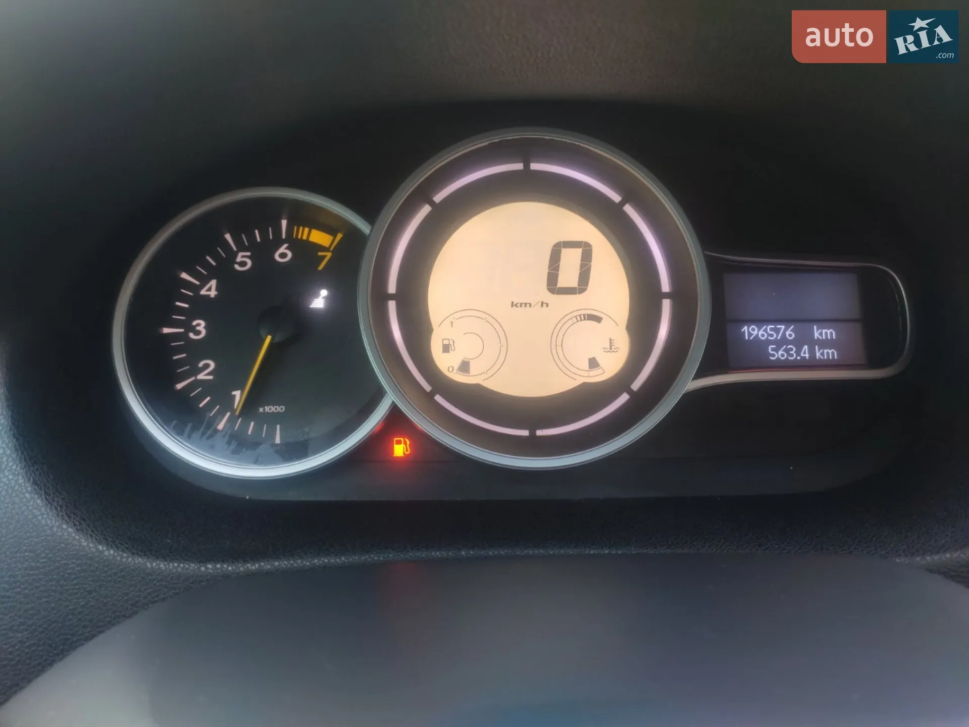 2010 Renault Megane - мініатюра 7