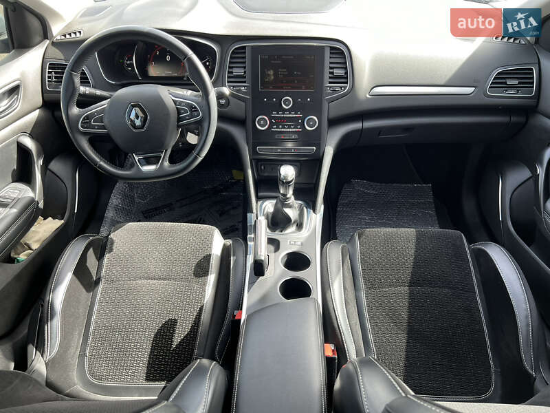 Хэтчбек Renault Megane 2016 в Киеве