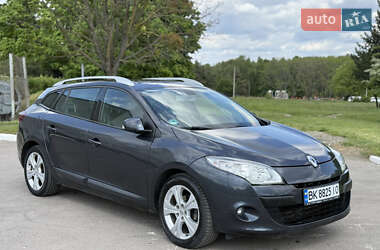 Универсал Renault Megane 2011 в 