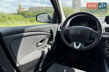 Универсал Renault Megane 2011 в 