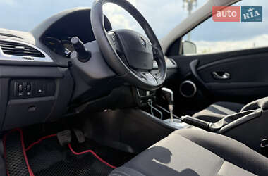 Универсал Renault Megane 2011 в 
