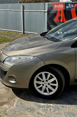Універсал Renault Megane 2010 в 