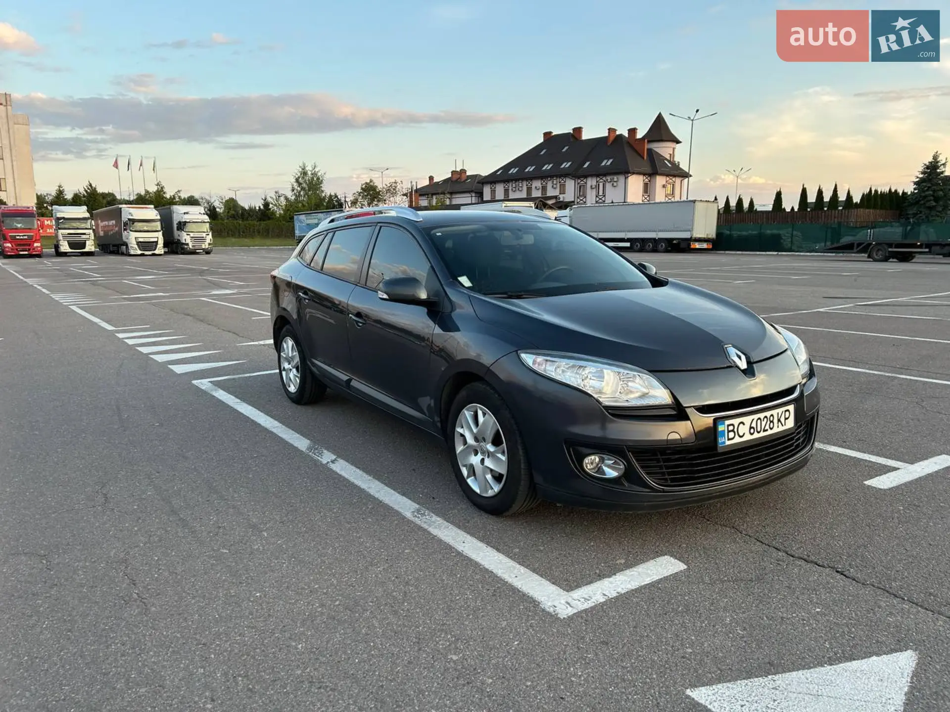 2013 Renault Megane - фото 1