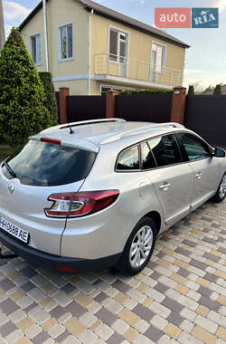 Универсал Renault Megane 2014 в 