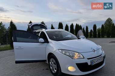Универсал Renault Megane 2010 в 
