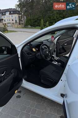 Универсал Renault Megane 2010 в 
