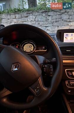 Универсал Renault Megane 2010 в 