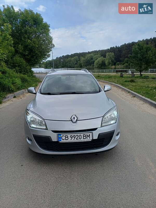 Универсал Renault Megane 2011 в Чернигове