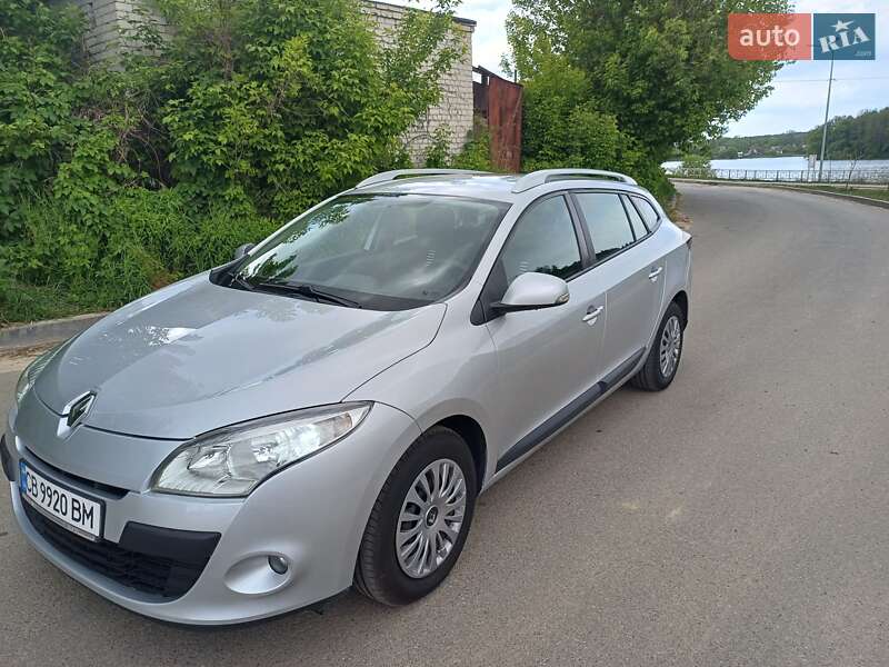 Универсал Renault Megane 2011 в Чернигове