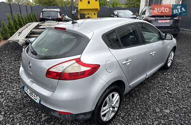 Хэтчбек Renault Megane 2014 в 