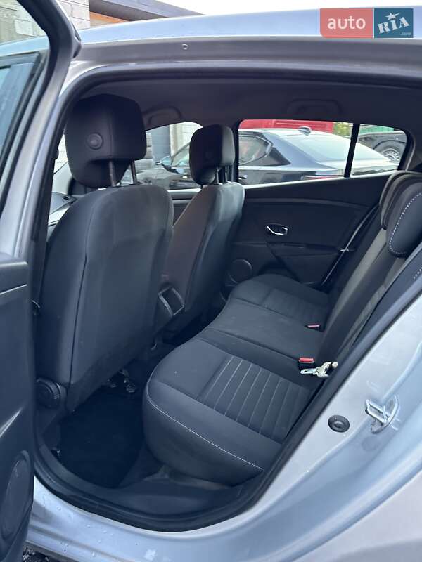 Хетчбек Renault Megane 2014 в Луцьку