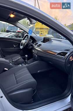 Хэтчбек Renault Megane 2014 в 