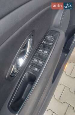 Универсал Renault Megane 2012 в 