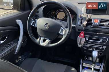 Универсал Renault Megane 2011 в 