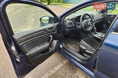 Хэтчбек Renault Megane 2017 в 