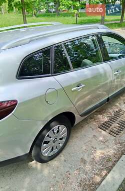 Универсал Renault Megane 2010 в 