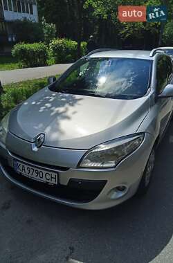Универсал Renault Megane 2010 в 
