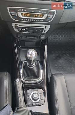 Универсал Renault Megane 2012 в 