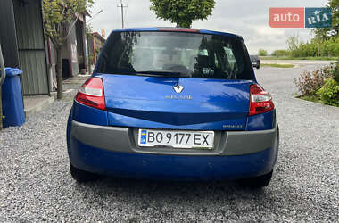 Хетчбек Renault Megane 2006 в 