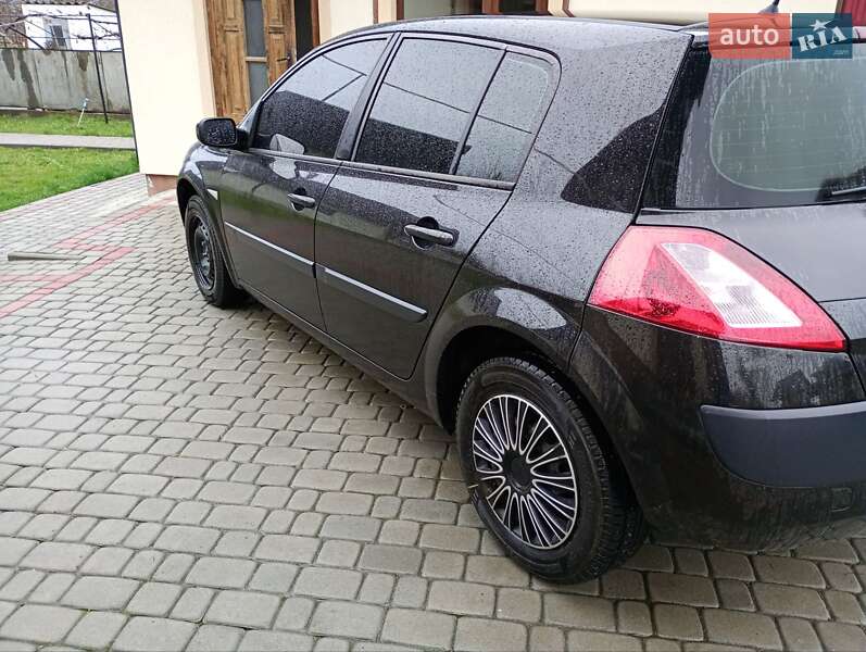 Хэтчбек Renault Megane 2005 в Ивано-Франковске