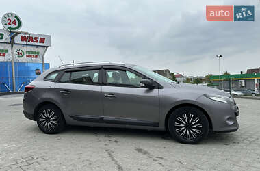 Универсал Renault Megane 2011 в 