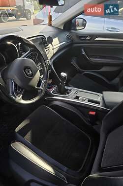 Универсал Renault Megane 2016 в 