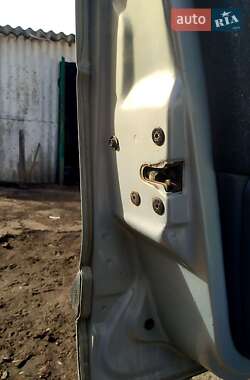 Седан Renault Megane 2003 в 