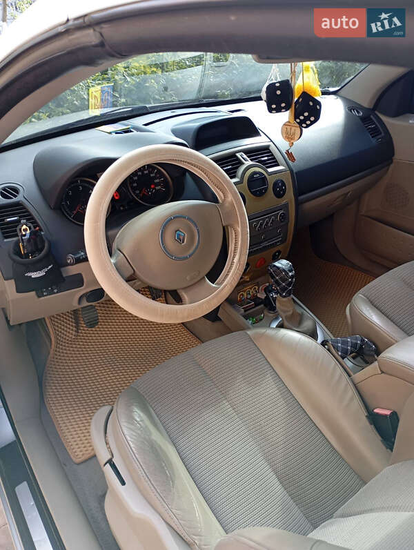 Кабриолет Renault Megane 2006 в Ивано-Франковске
