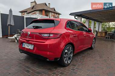 Хэтчбек Renault Megane 2018 в 