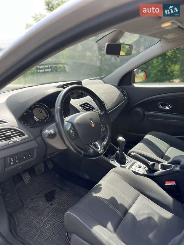 Универсал Renault Megane 2014 в Киеве