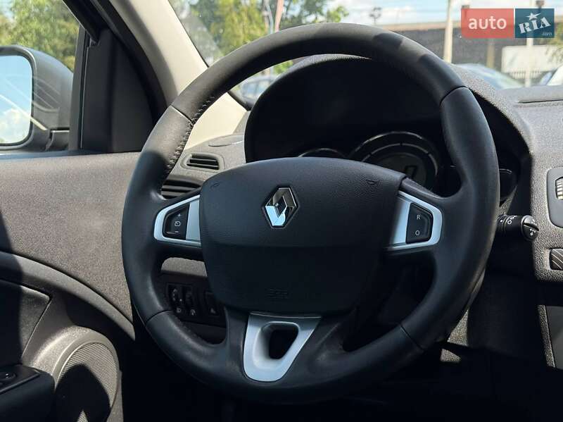 Хэтчбек Renault Megane 2012 в Ровно