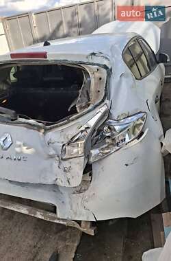 Хэтчбек Renault Megane 2012 в 