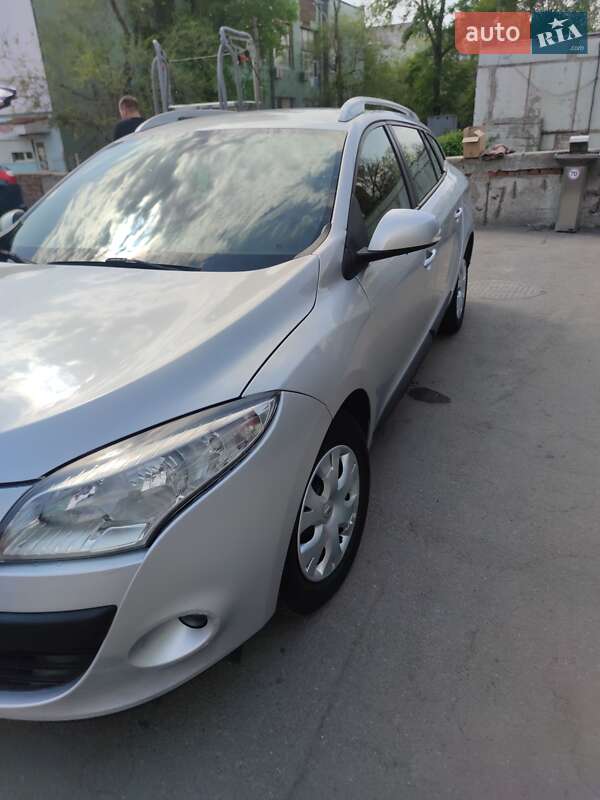Універсал Renault Megane 2011 в 