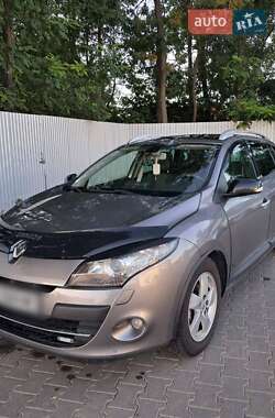 Универсал Renault Megane 2011 в Снятине