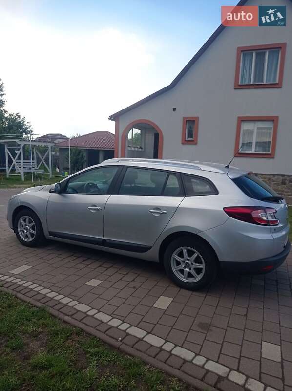 Універсал Renault Megane 2012 в Сарнах