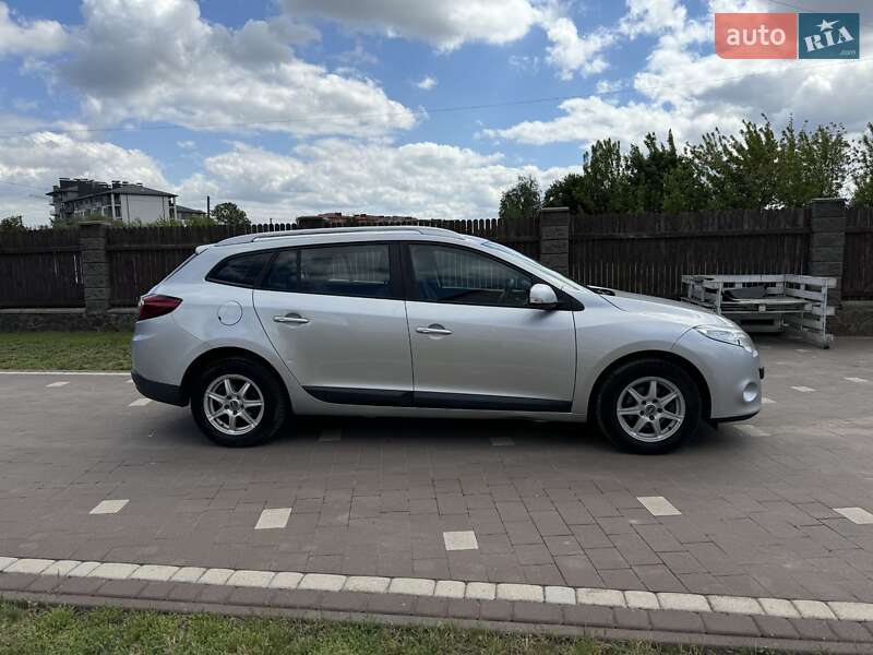 Універсал Renault Megane 2012 в Сарнах