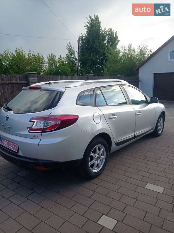 Універсал Renault Megane 2012 в Сарнах