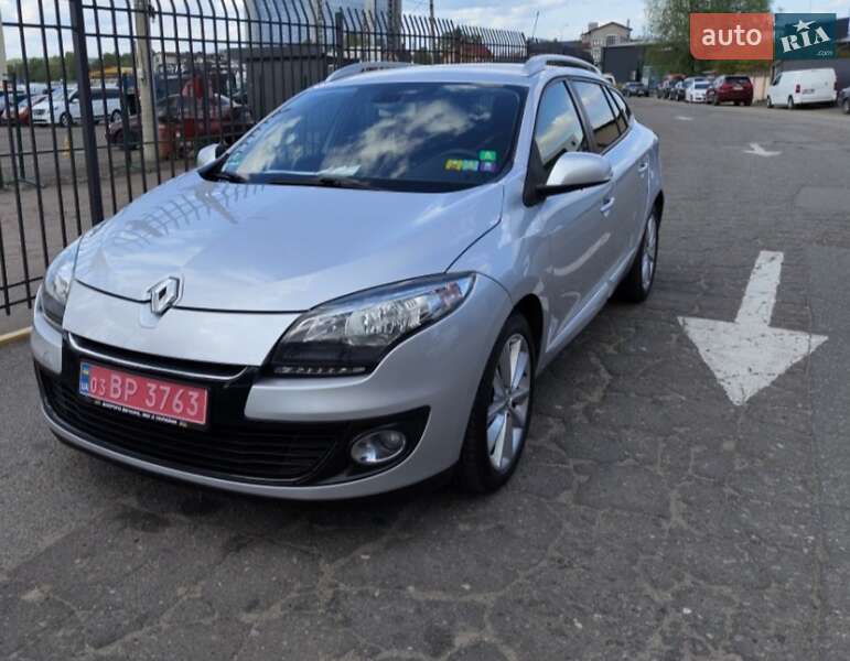 Универсал Renault Megane 2012 в 