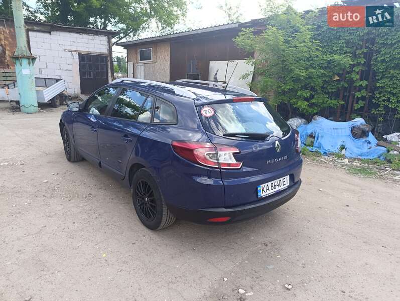 Универсал Renault Megane 2011 в Киеве фото 6 Универсал Renault Megane 2011 в Киеве