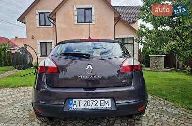 Хэтчбек Renault Megane 2015 в 