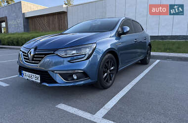 Хэтчбек Renault Megane 2016 в Киеве